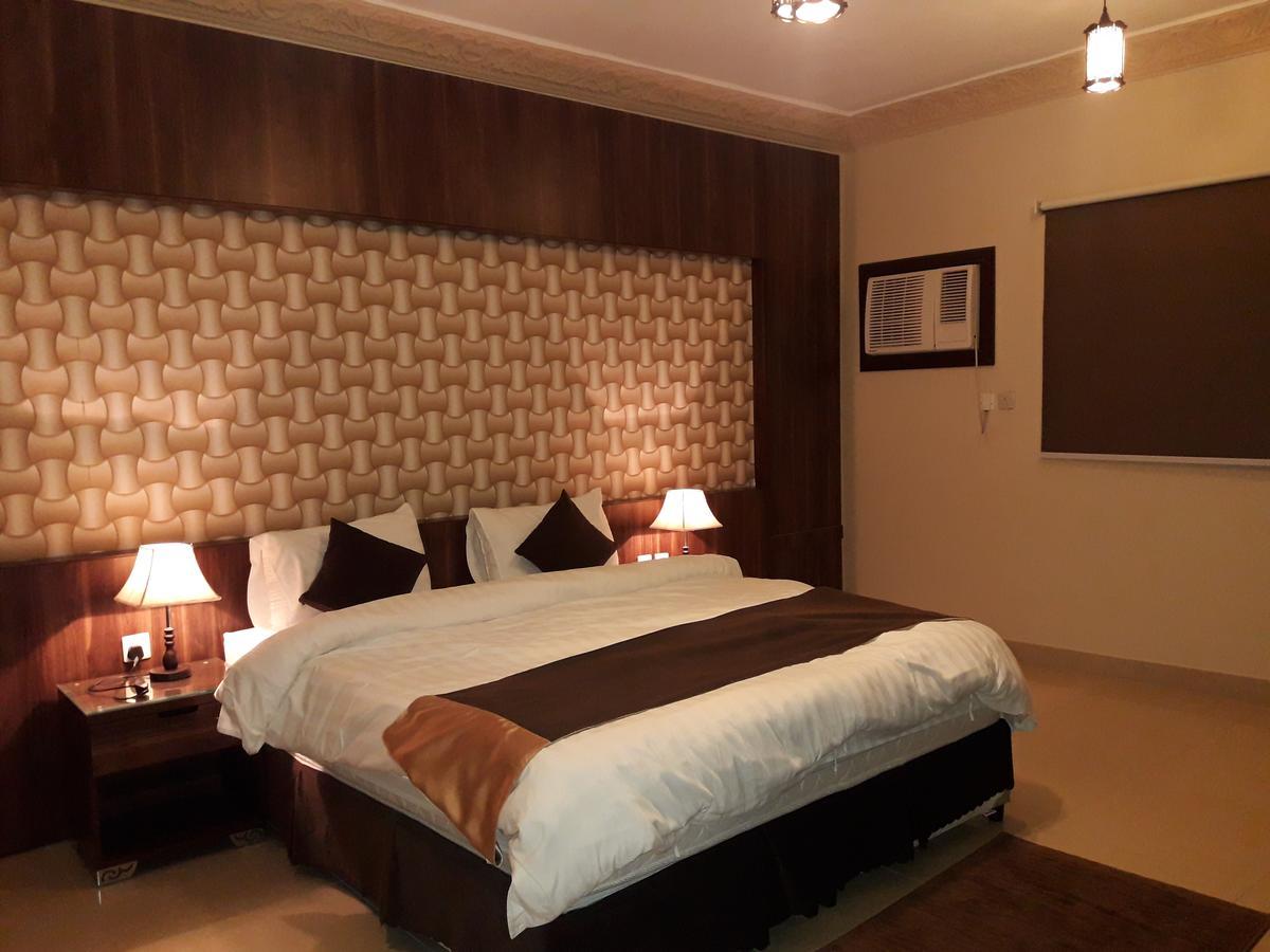 Marina Hotel 雷伊斯 外观 照片